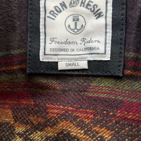 Iron and Resin - Cruiser Waxed Canvas Jacket - Picture 5 of 12